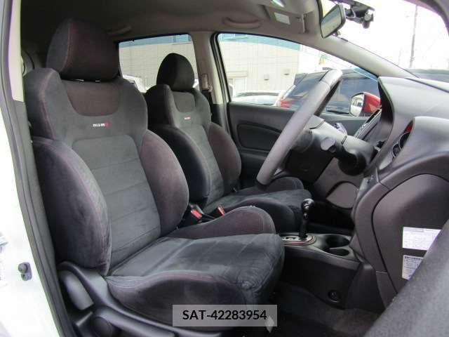Nissan NOTE 2015-01 215968-17