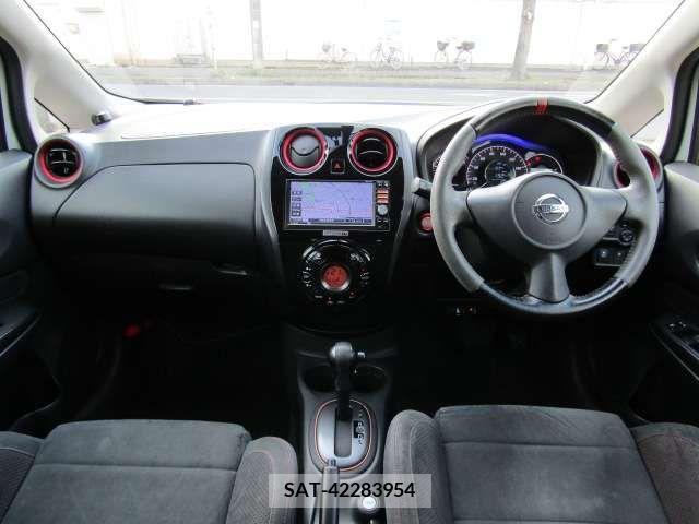 Nissan NOTE 2015-01 215968-16