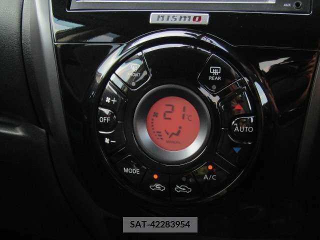 Nissan NOTE 2015-01 215968-14