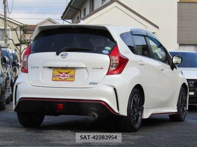 Nissan NOTE 2015-01 215968-7