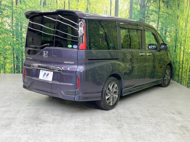 Honda e 2015-06 18809-17