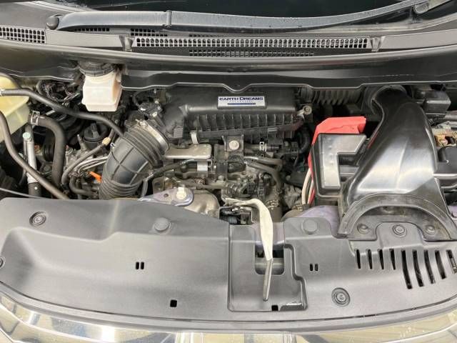 Honda e 2015-06 18809-19