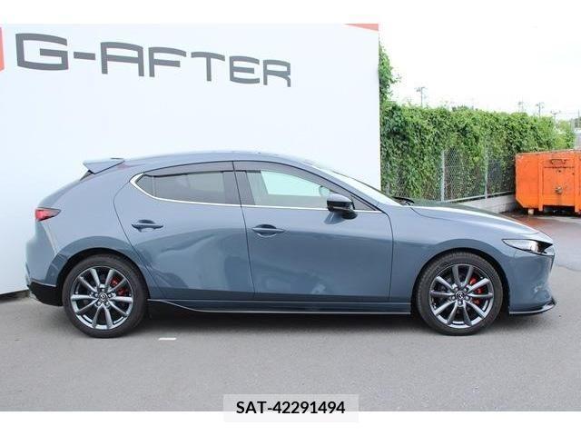 Mazda MAZDA3 2021-02 301061-4