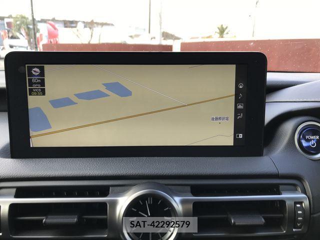 Lexus IS 2022-03 224754-16