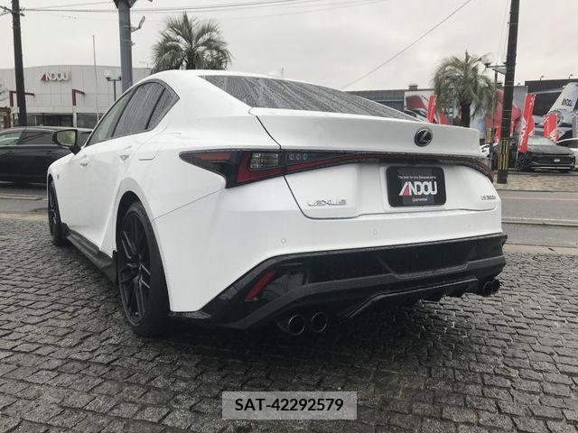 Lexus IS 2022-03 224754-2