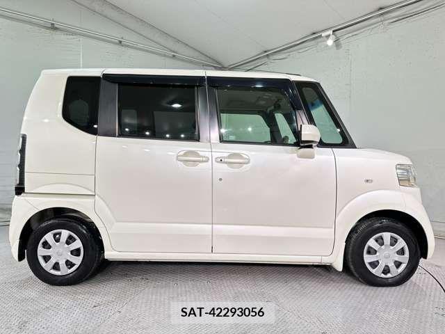 Honda N BOX 2012-04 218184-7