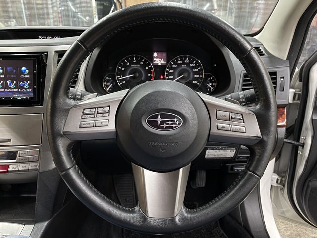 Subaru LEGACY 2010-09 21586-10