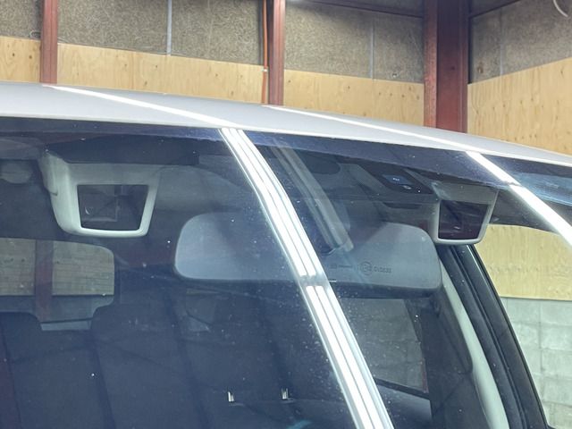 Subaru LEGACY 2010-09 21586-8