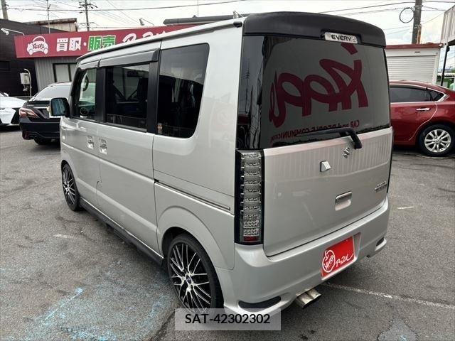 Suzuki EVERY WAGON 2012-07 297471-6