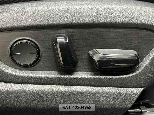 Lexus UX 2019-07 220514-8