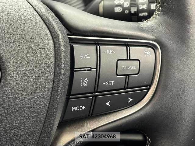 Lexus UX 2019-07 220514-6