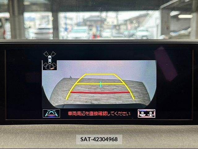 Lexus UX 2019-07 220514-3