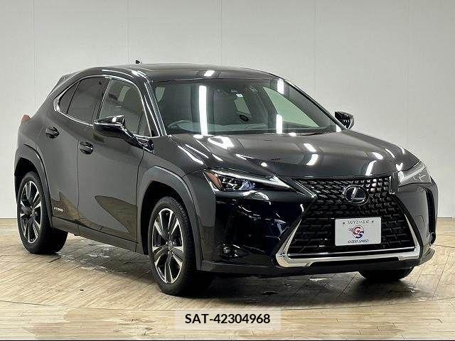 Lexus UX 2019-07 220514-13