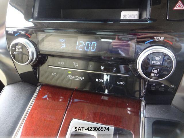 Toyota ALPHARD 2016-12 280443-13