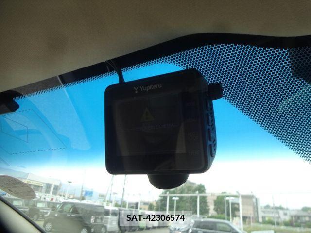 Toyota ALPHARD 2016-12 280443-23