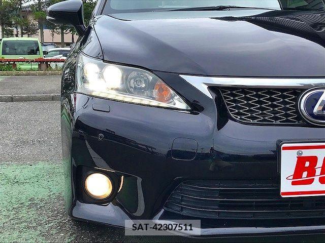 Lexus CT 2011-09 353911-25