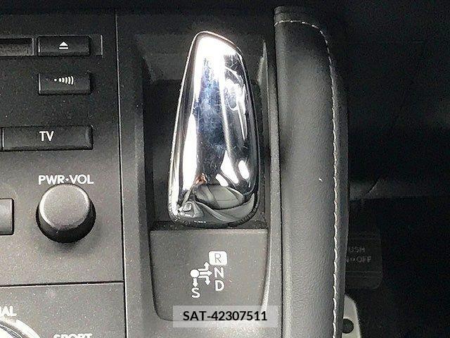 Lexus CT 2011-09 353911-19