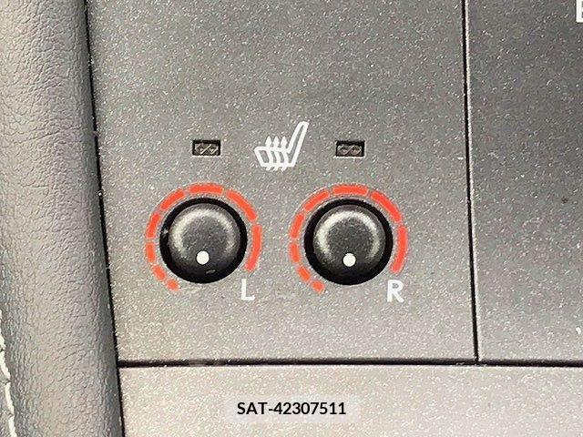 Lexus CT 2011-09 353911-16