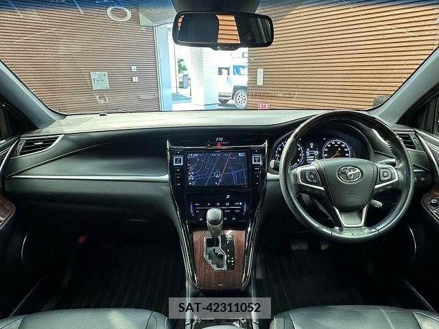 Toyota HARRIER 2015-02 321780-1