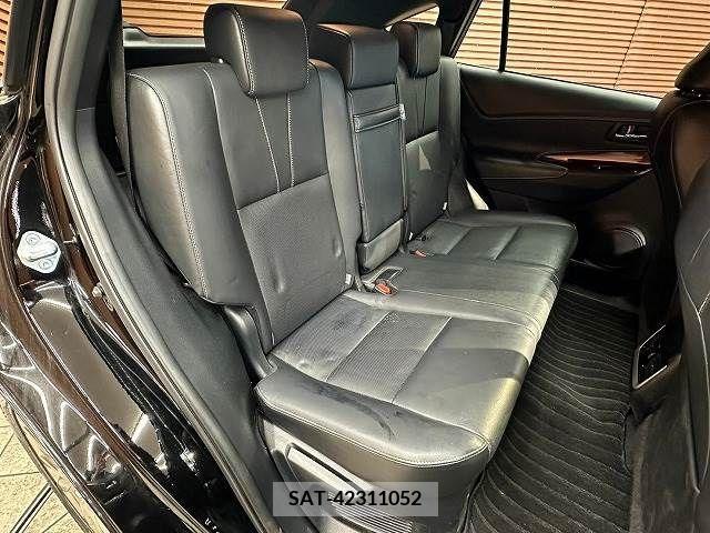 Toyota HARRIER 2015-02 321780-5
