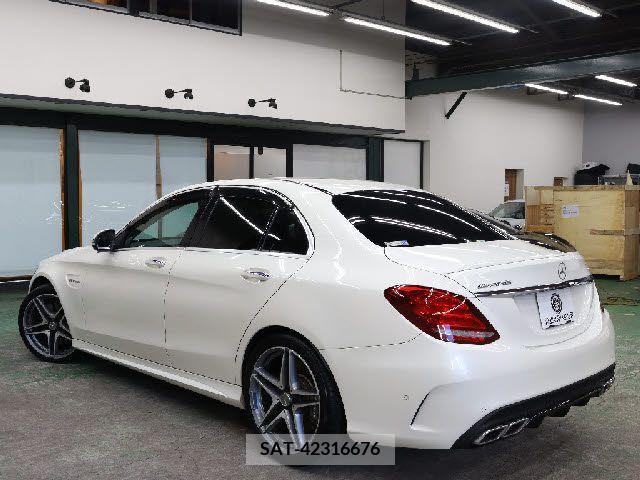 Amg C-CLASS 2016-08 203509-13