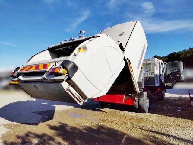 MITSUBISHI FUSO Fighter 2016-08 181887-16