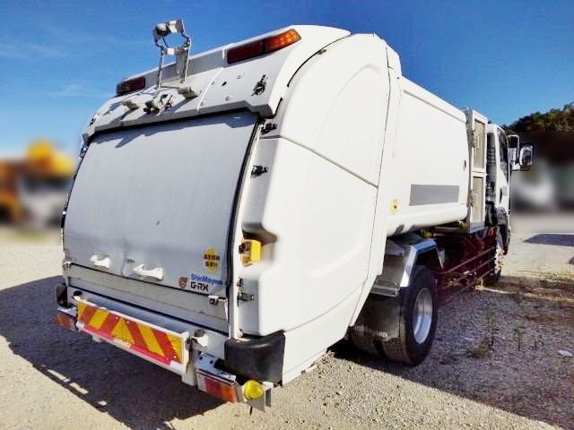 MITSUBISHI FUSO Fighter 2016-08 181887-2