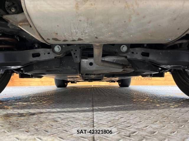Toyota C-HR 2017-06 233226-19