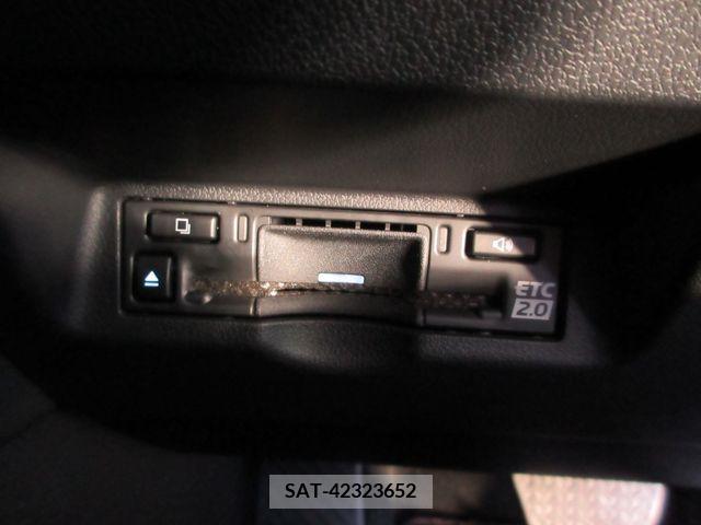 Toyota ALPHARD 2023-08 221409-22