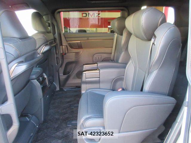 Toyota ALPHARD 2023-08 221409-12