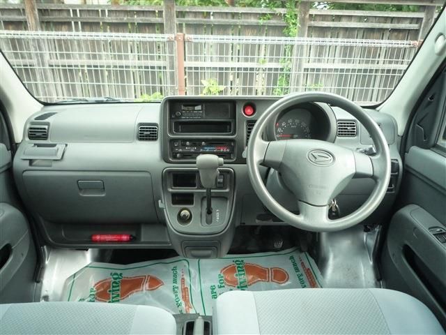 Daihatsu HIJET CARGO 2017-08 24698-16