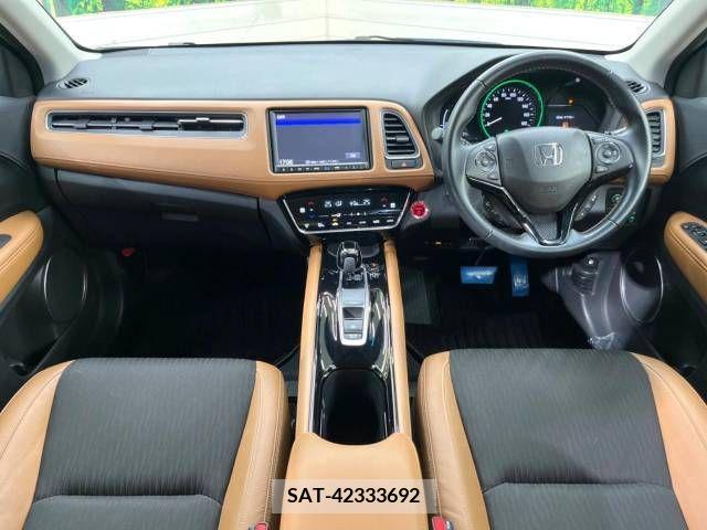 Honda VEZEL 2019-03 369997-1