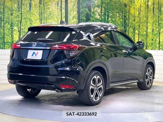 Honda VEZEL 2019-03 369997-17