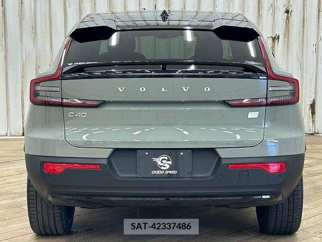 Volvo C40 2022-06 324836-12