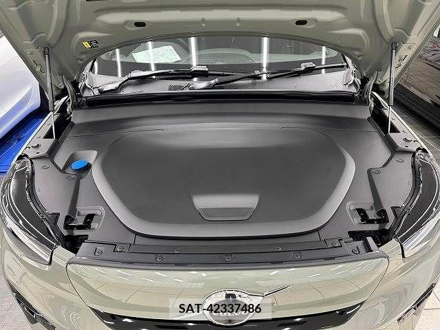 Volvo C40 2022-06 324836-19
