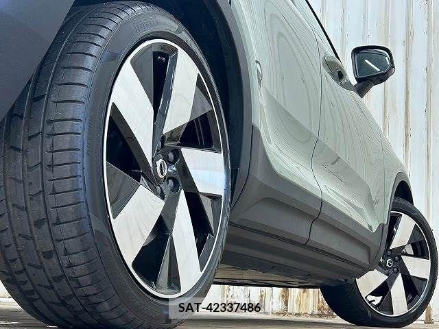 Volvo C40 2022-06 324836-18