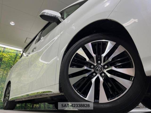 Toyota ALPHARD 2019-01 355548-13