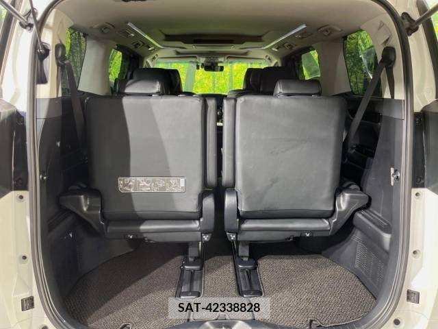 Toyota ALPHARD 2019-01 355548-10