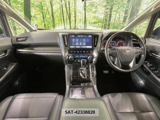 Toyota ALPHARD 2019-01 355548-1