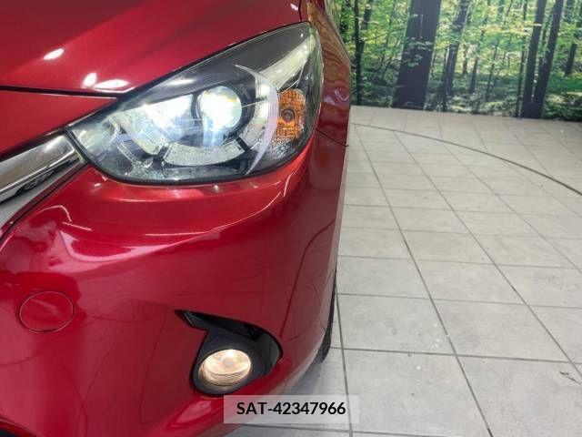 Mazda DEMIO 2015-09 301941-8