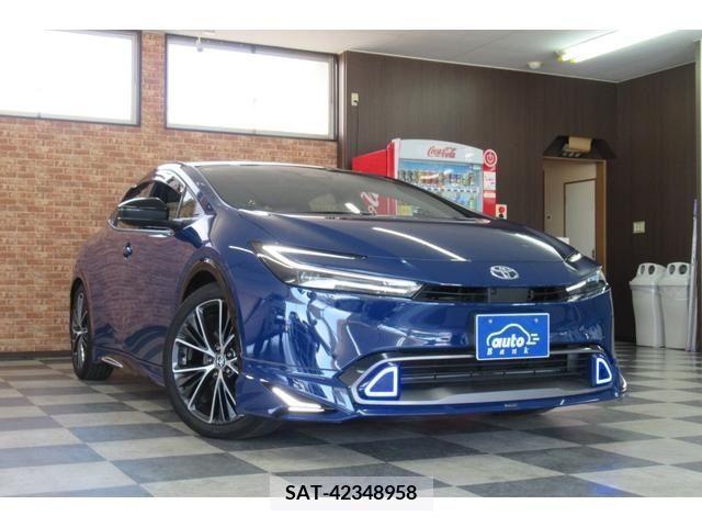 Toyota PRIUS 2023-12 282416-28