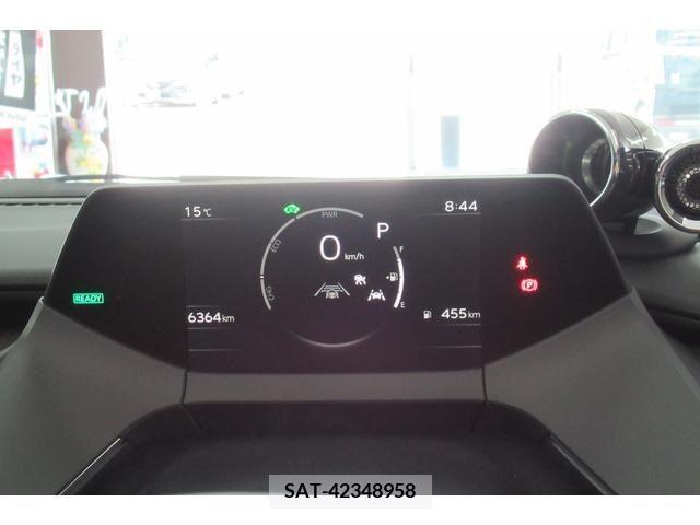 Toyota PRIUS 2023-12 282416-27