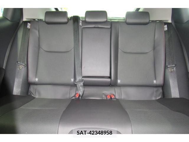 Toyota PRIUS 2023-12 282416-7