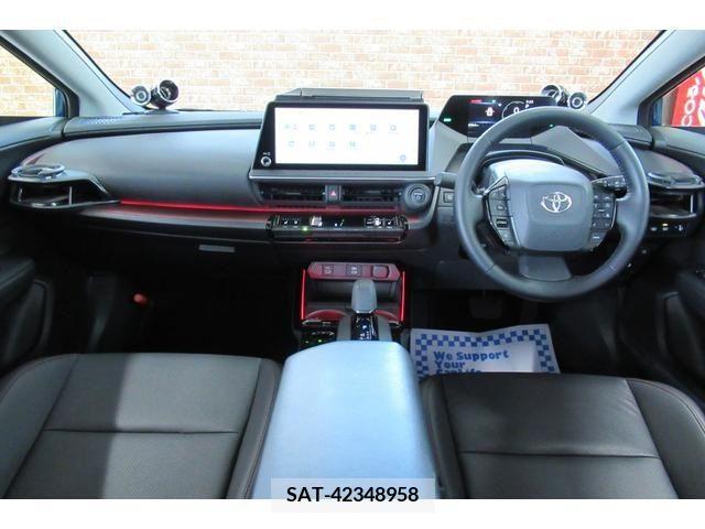 Toyota PRIUS 2023-12 282416-2