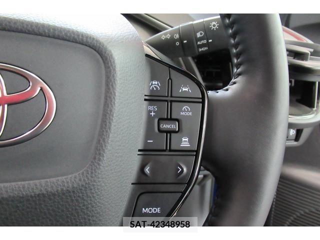 Toyota PRIUS 2023-12 282416-21