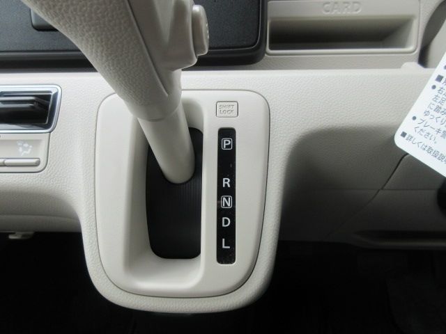 Suzuki WAGON R 2019-07 7415-14