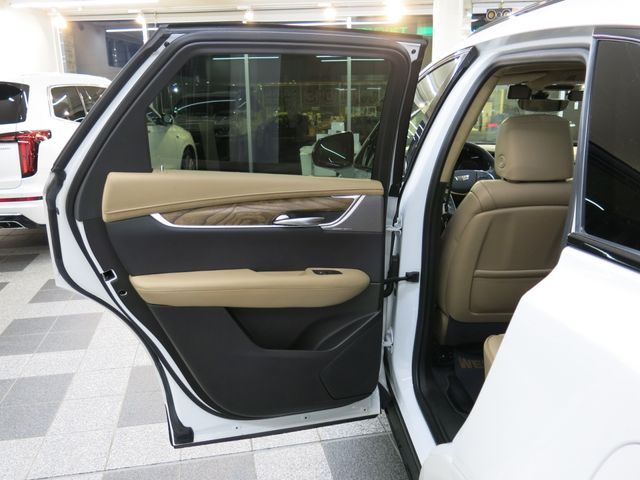 Cadillac XT5 2023-02 24948-28