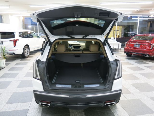 Cadillac XT5 2023-02 24948-10