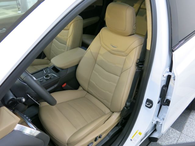 Cadillac XT5 2023-02 24948-21