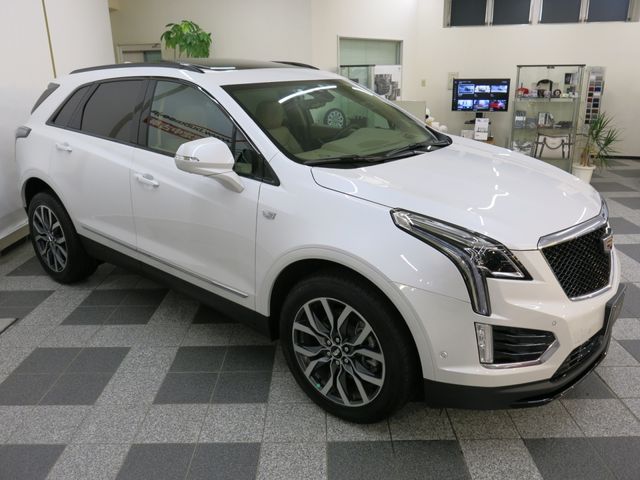 Cadillac XT5 2023-02 24948-3